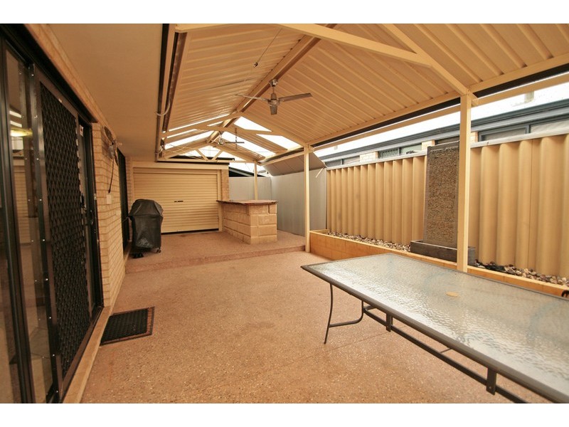 4 Belmez Turn, Port Kennedy WA 6172