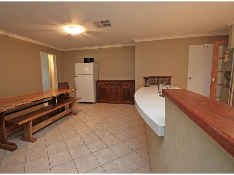 4 Belmez Turn, Port Kennedy WA 6172
