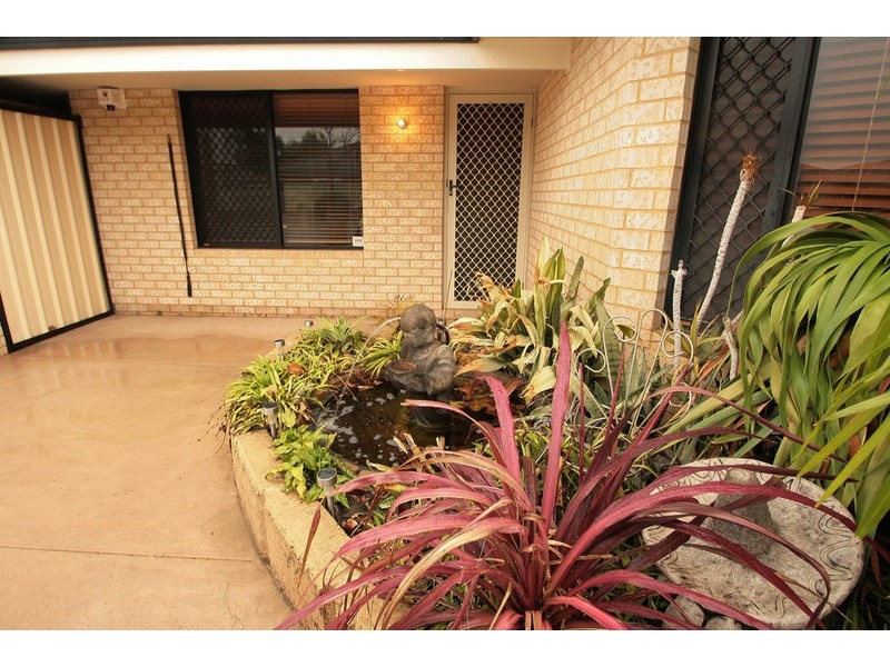 4 Belmez Turn, Port Kennedy WA 6172