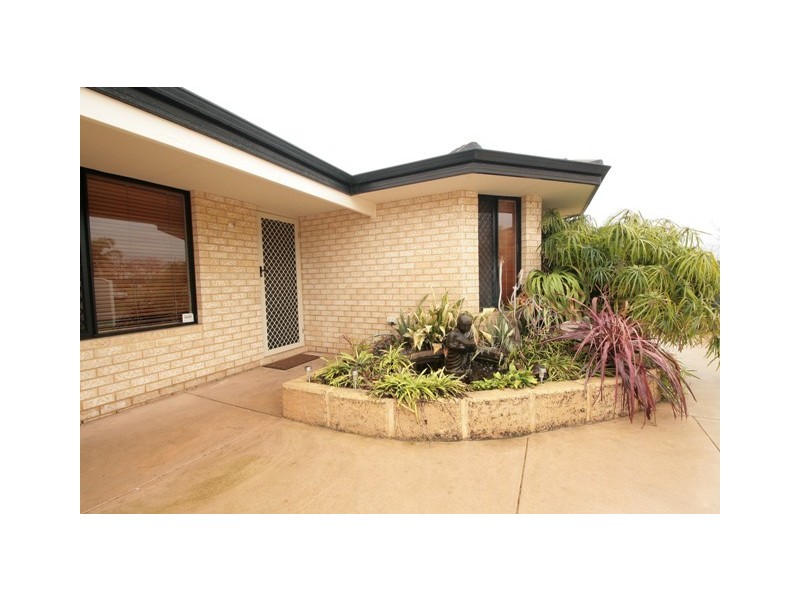 4 Belmez Turn, Port Kennedy WA 6172