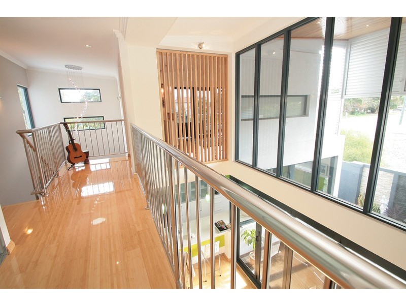 32 Fifth Avenue, Shoalwater WA 6169