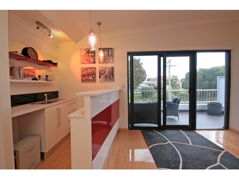 32 Fifth Avenue, Shoalwater WA 6169