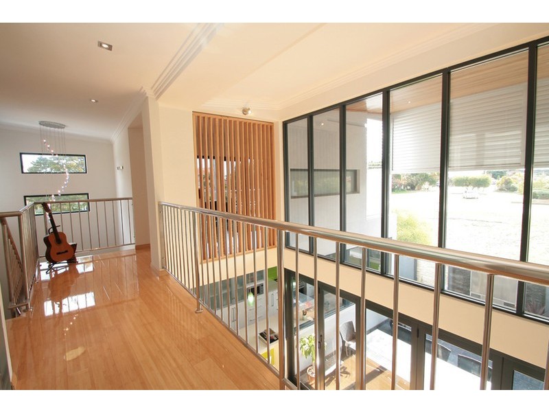 32 Fifth Avenue, Shoalwater WA 6169