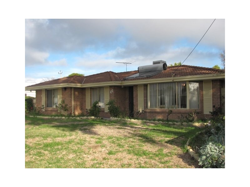 44 Park Drive, Cooloongup WA 6168