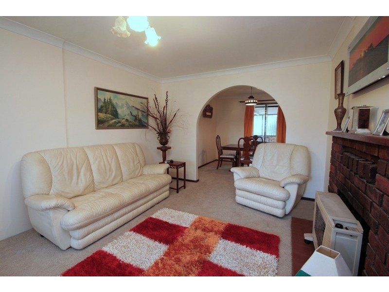 7 Haselmere Circus, Rockingham WA 6168