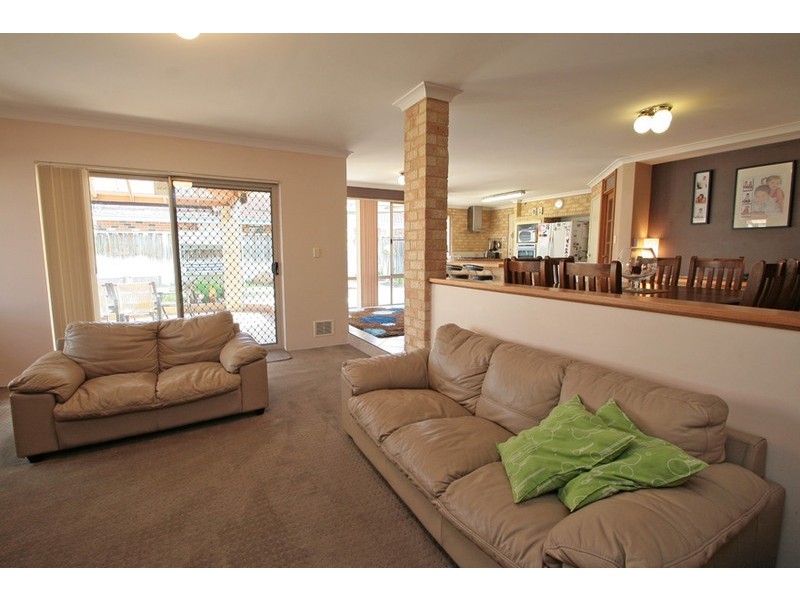4  Swanson Way, Secret Harbour WA 6173