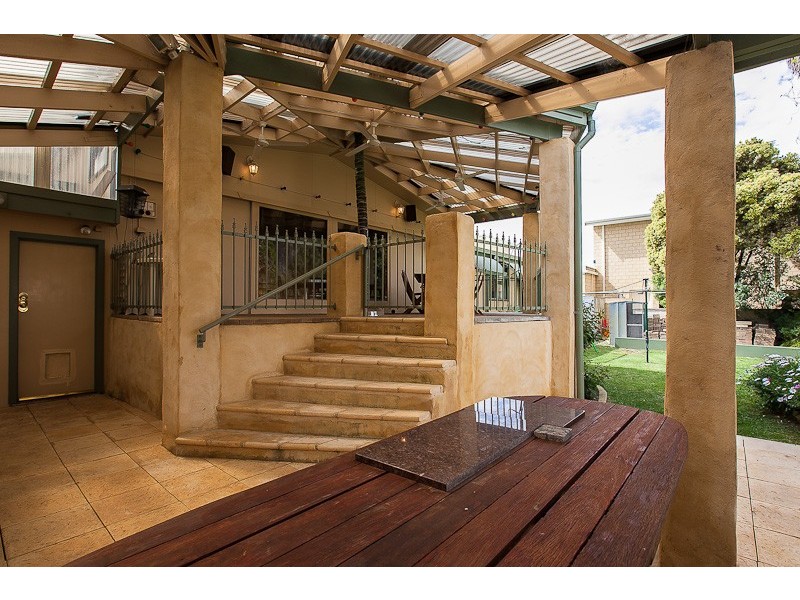 67 Kent Street, Rockingham WA 6168