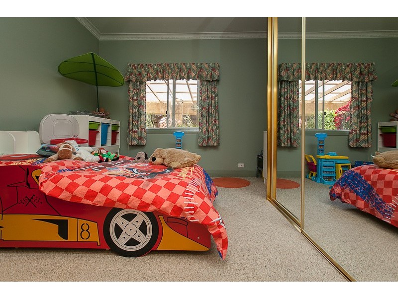 67 Kent Street, Rockingham WA 6168