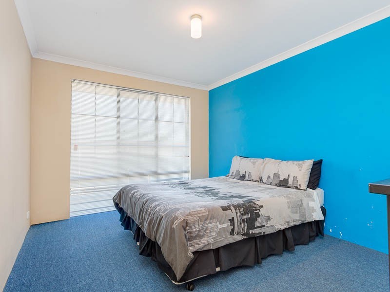 3 Plymouth Way, Waikiki WA 6169