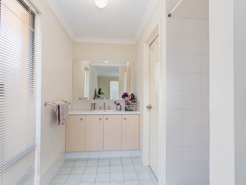 3 Plymouth Way, Waikiki WA 6169