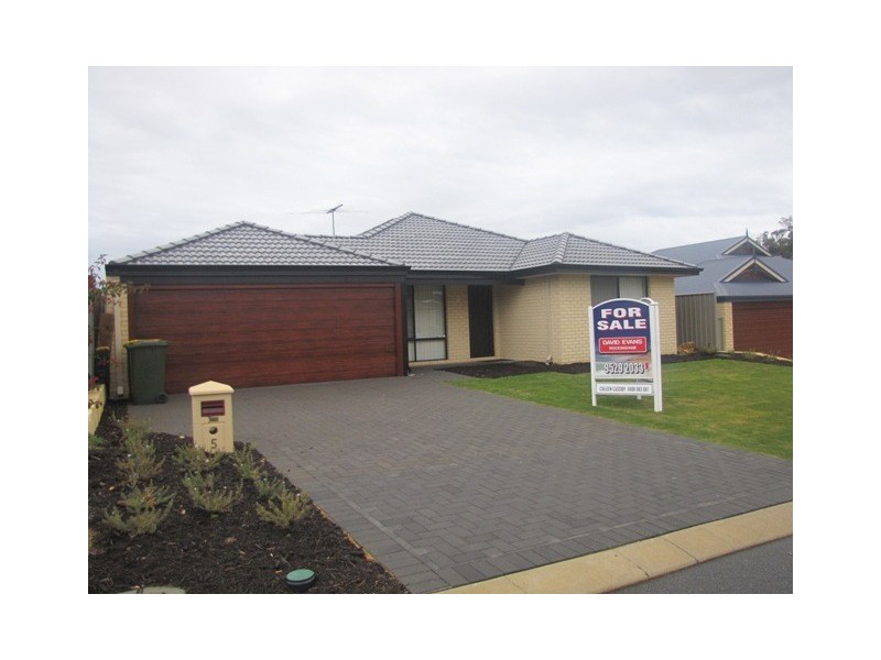 5 Milverton Loop, Leda WA 6170