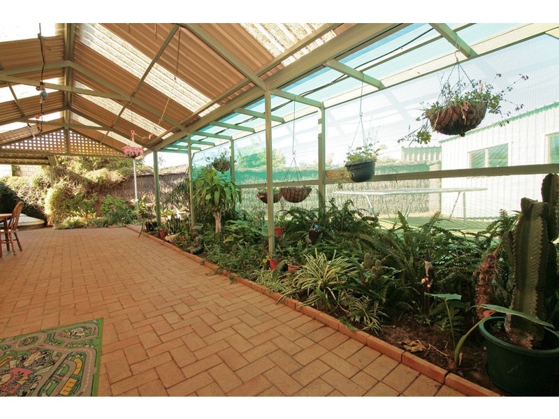 29  Arkwell Ave., Rockingham WA 6168