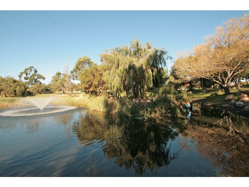 29  Arkwell Ave., Rockingham WA 6168