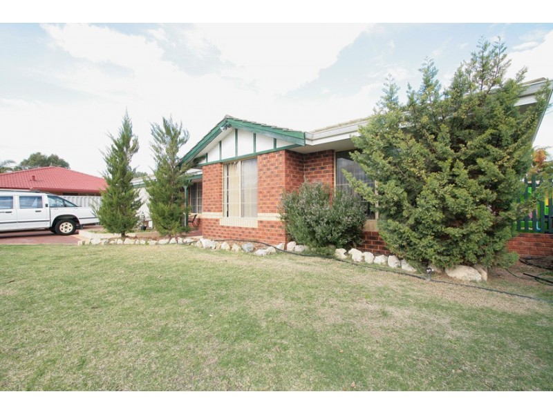 4 Princep Place, Warnbro WA 6169
