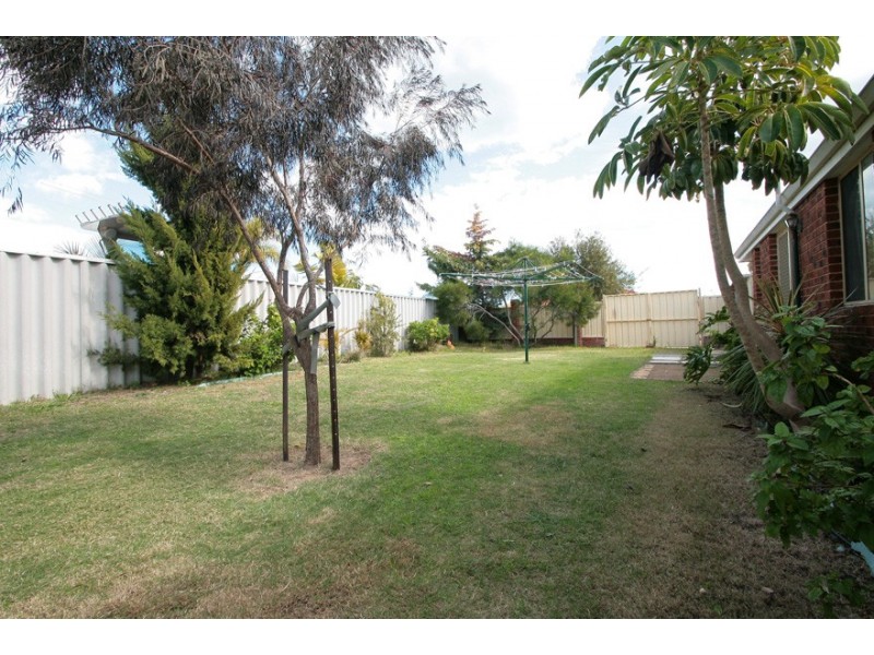 4 Princep Place, Warnbro WA 6169
