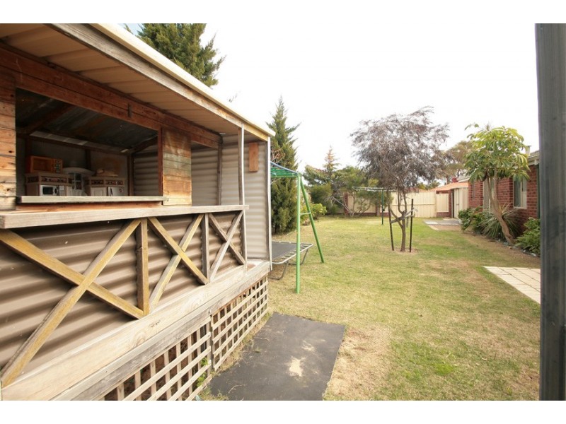 4 Princep Place, Warnbro WA 6169