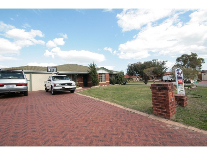 4 Princep Place, Warnbro WA 6169