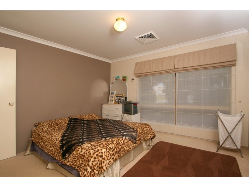 10 Masthead Street, Waikiki WA 6169