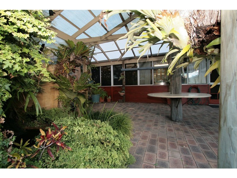 16 Wallsend Street, Safety Bay WA 6169