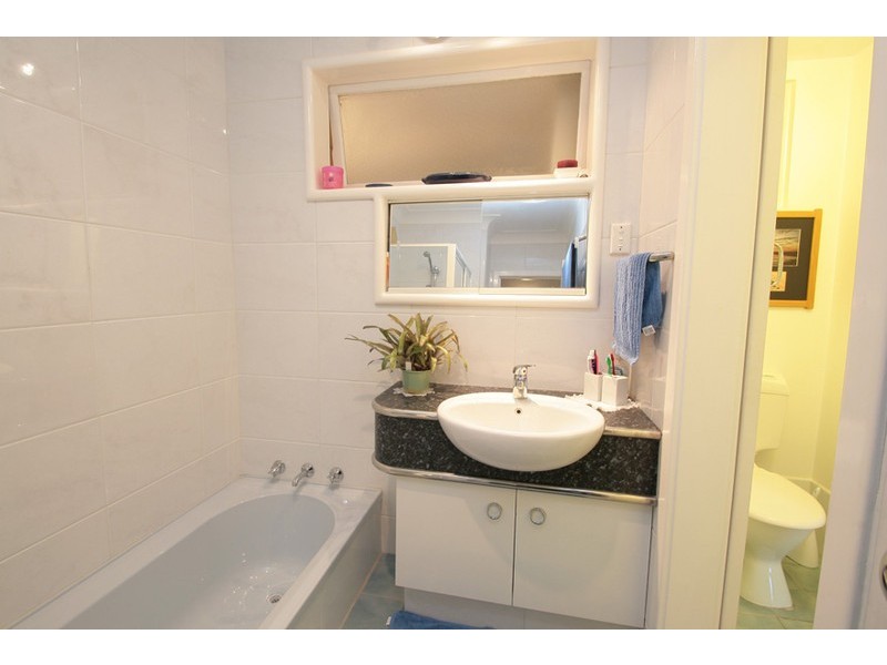 16 Wallsend Street, Safety Bay WA 6169