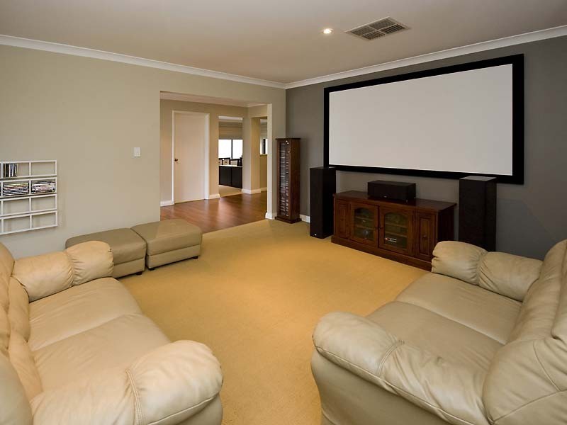 36 Baycliff Turn, Waikiki WA 6169