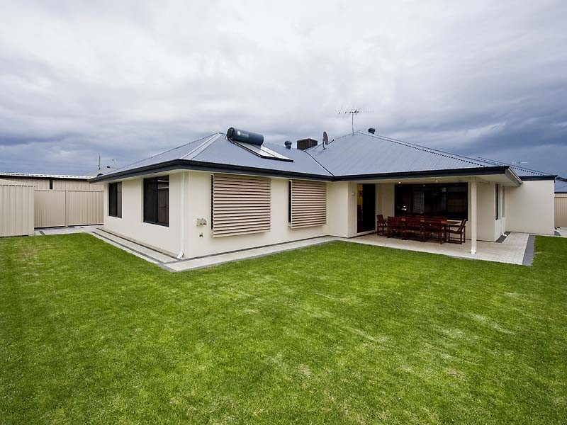 36 Baycliff Turn, Waikiki WA 6169