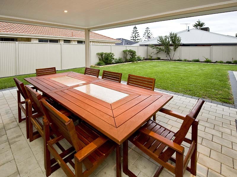 36 Baycliff Turn, Waikiki WA 6169