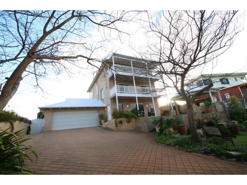 39 Fifth Avenue, Shoalwater WA 6169