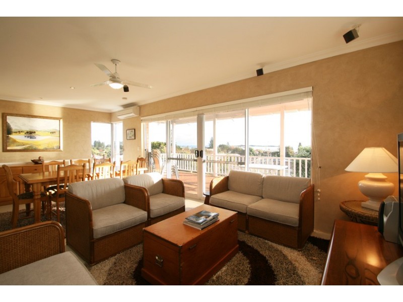 39 Fifth Avenue, Shoalwater WA 6169