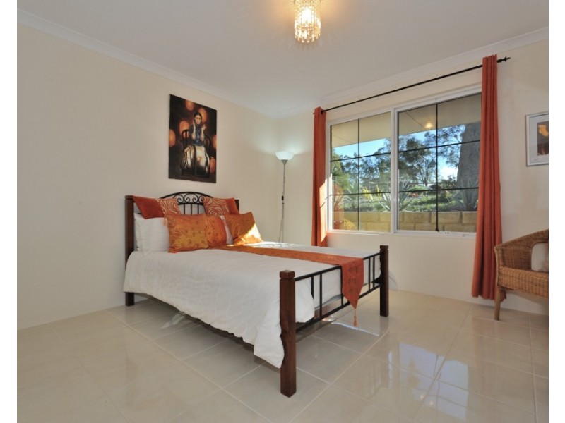 5 LOXLEY PLACE, Baldivis WA 6171