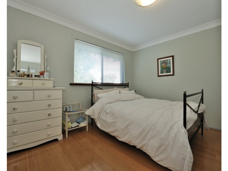 1 / 8  LEONORA STREET, Como WA 6152