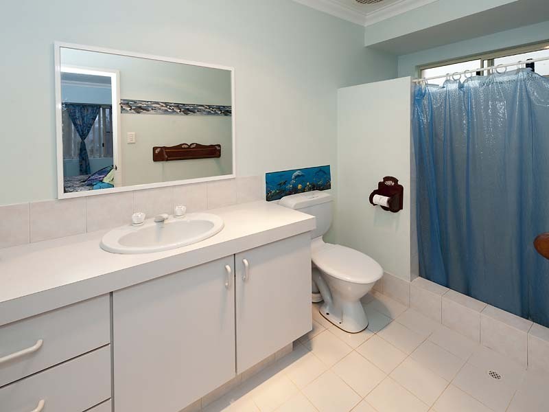 18 Strathalbyn Way, Gingin WA 6503