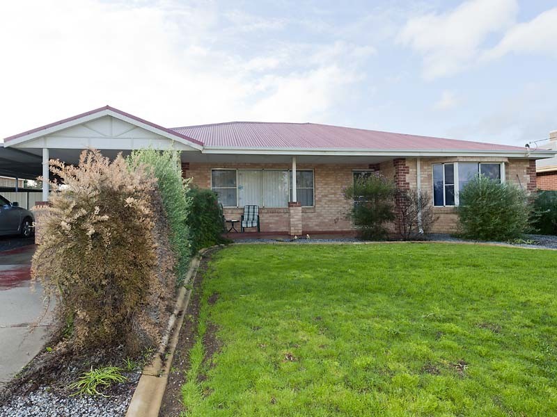 18 Strathalbyn Way, Gingin WA 6503