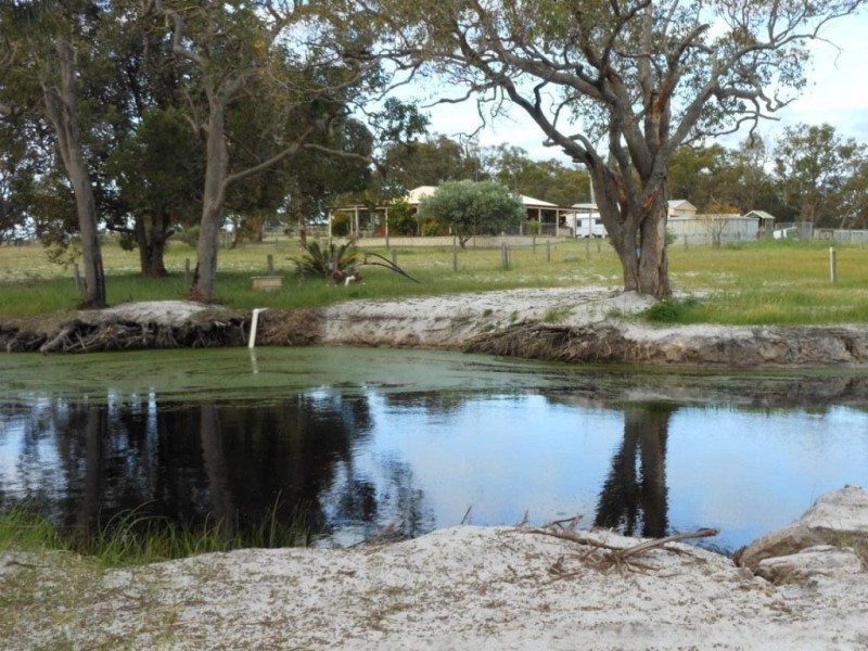 466  Karnup Road, Hopeland WA 6125