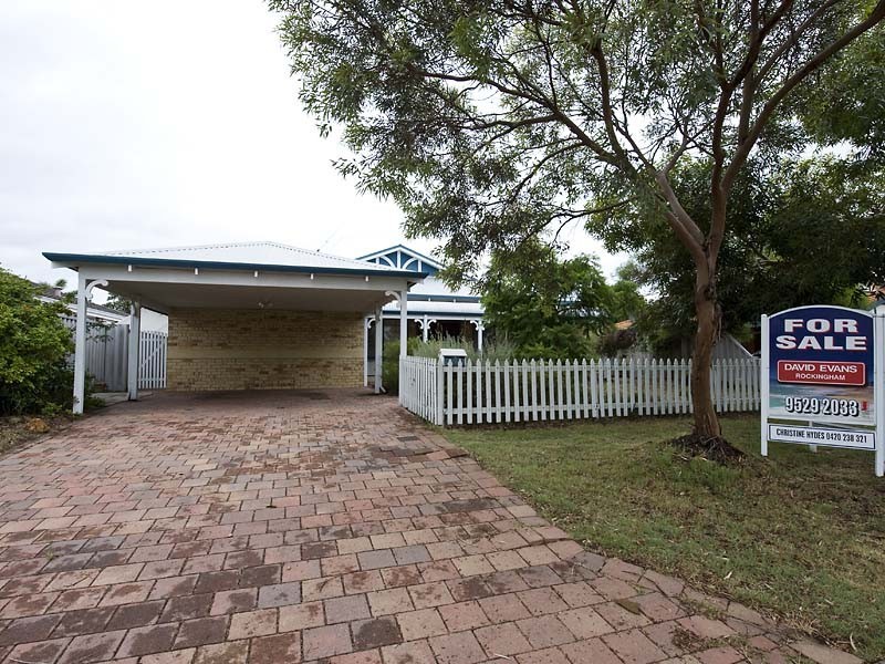 6 Salmon Crescent, Warnbro WA 6169