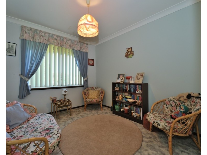 4 Tulley Court, Rockingham WA 6168