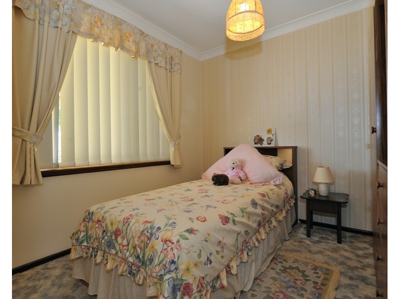 4 Tulley Court, Rockingham WA 6168