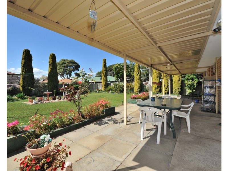 4 Tulley Court, Rockingham WA 6168