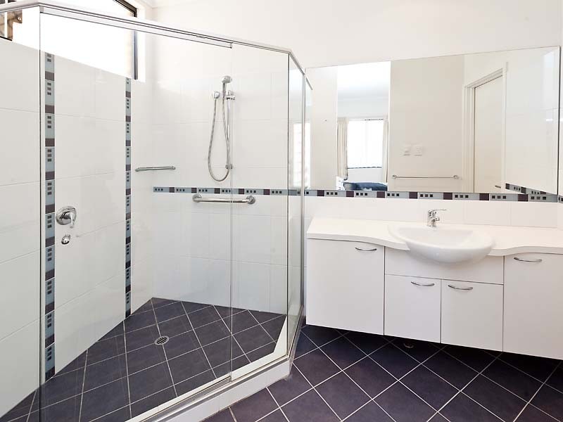 19 Chinchilla Parkway, Port Kennedy WA 6172