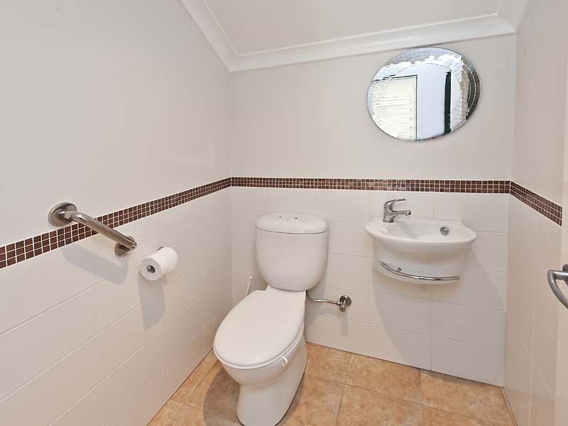 19 Chinchilla Parkway, Port Kennedy WA 6172