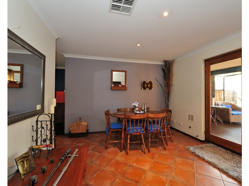 5  Dundas Court, Waikiki WA 6169