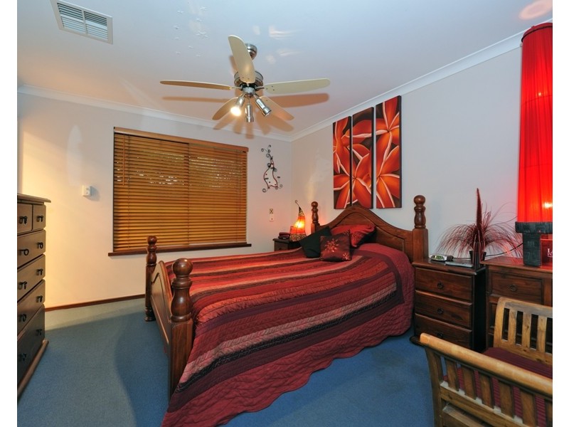 5  Dundas Court, Waikiki WA 6169