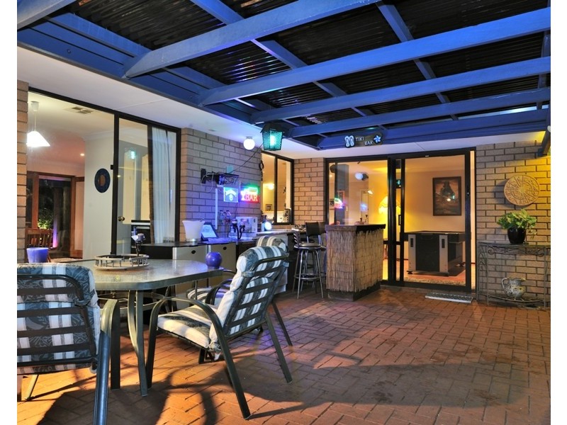 5  Dundas Court, Waikiki WA 6169