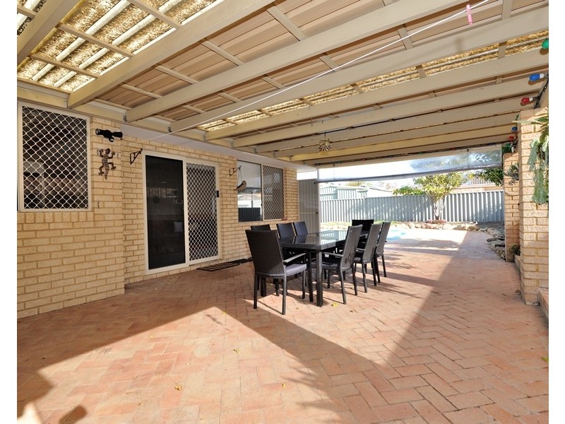 27 Keel Cove, Waikiki WA 6169