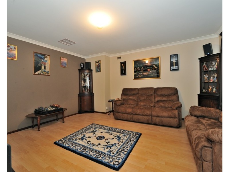 39 Orleans Dve, Port Kennedy WA 6172