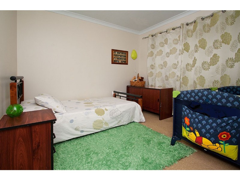 7 Roscommon Crescent, Orelia WA 6167