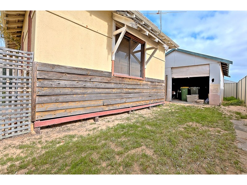 31A Carlisle Street, Shoalwater WA 6169