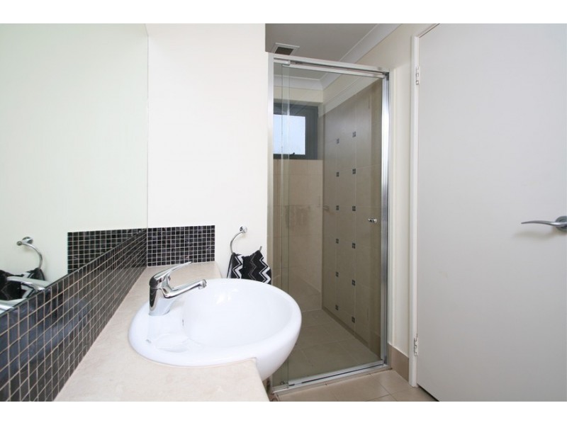 30/17 Rockingham Beach Road, Rockingham WA 6168