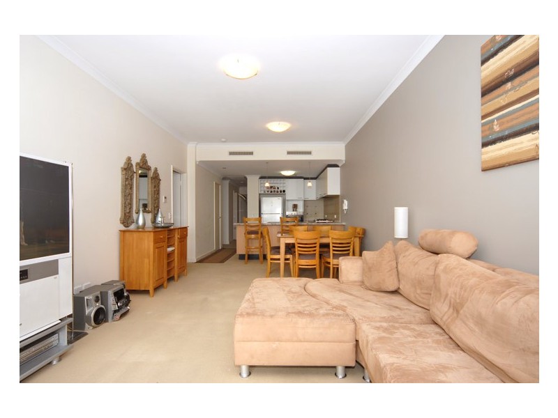 30/17 Rockingham Beach Road, Rockingham WA 6168