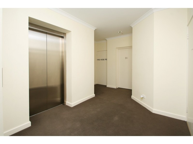 30/17 Rockingham Beach Road, Rockingham WA 6168